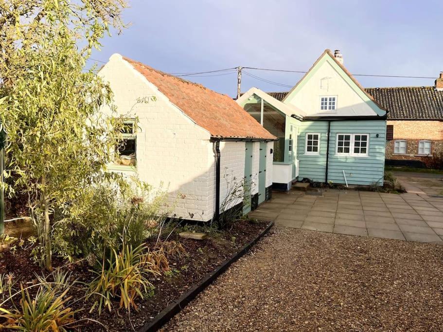 Beekeeper'S Cottage Fakenham Exteriör bild
