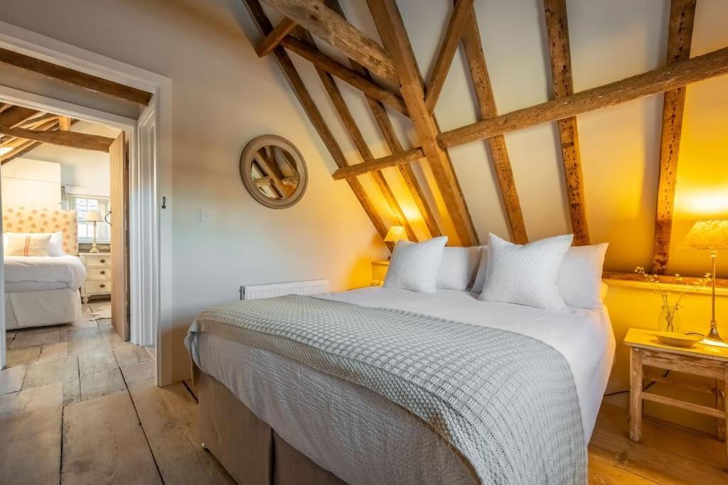 Beekeeper'S Cottage Fakenham Exteriör bild